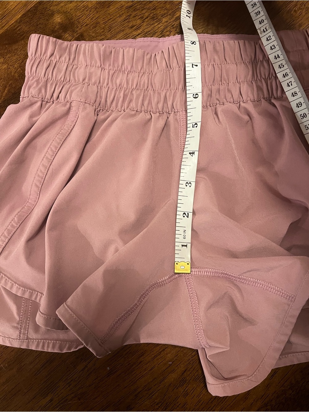 Lululemon Tracker Short V 4" Size 4 Mauve W7AZ2S - Picture 13 of 14